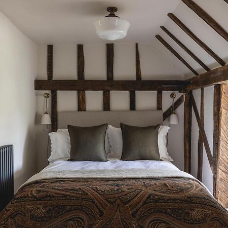 Cosy Cottage With Beautiful Garden, Hottub & Sauna Marden  Kültér fotó